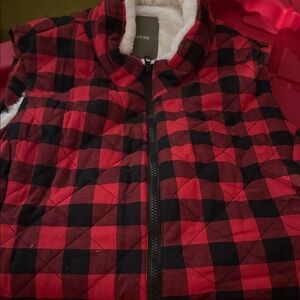 Red and Black Plaid Quilted Vest REVERSIBLE : MINT CONDITION